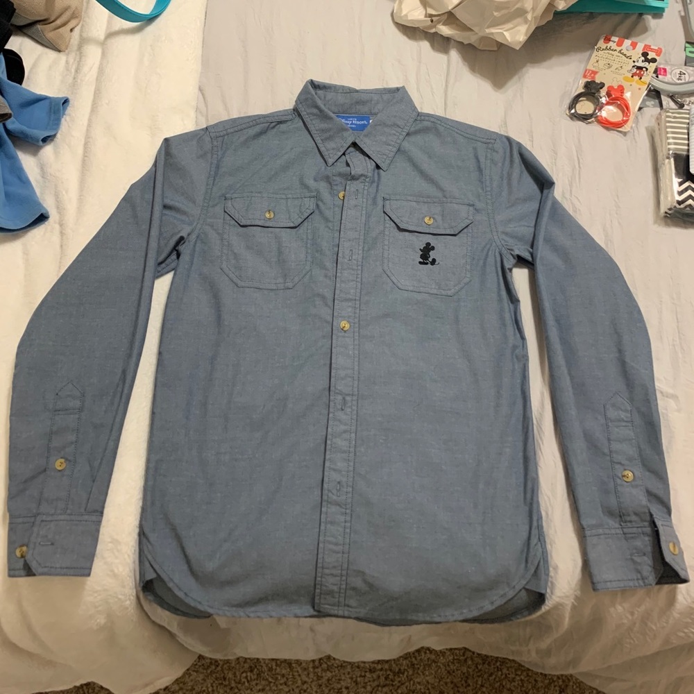 Tokyo Disney mickey button up
